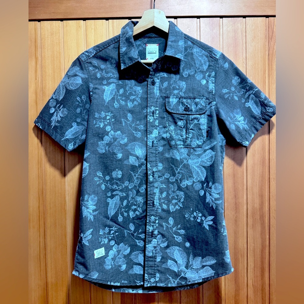 Split Dark Floral Men's Shirt